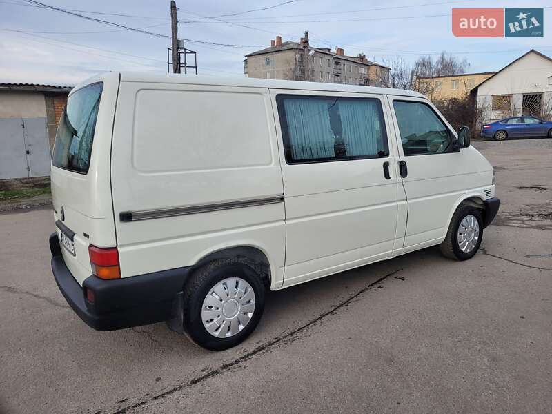 Мінівен Volkswagen Transporter 2003 в Жмеринці