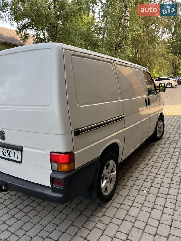 Вантажний фургон Volkswagen Transporter 2001 в Надвірній фото 7 Вантажний фургон Volkswagen Transporter 2001 в Надвірній