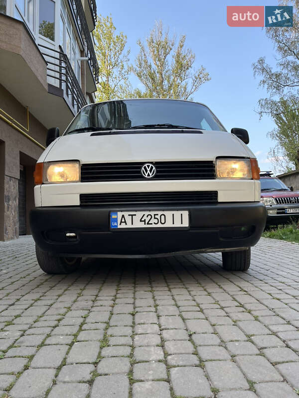 Вантажний фургон Volkswagen Transporter 2001 в Надвірній фото 11 Вантажний фургон Volkswagen Transporter 2001 в Надвірній