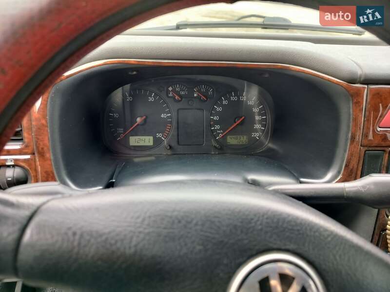 Мінівен Volkswagen Transporter 2002 в Тернополі