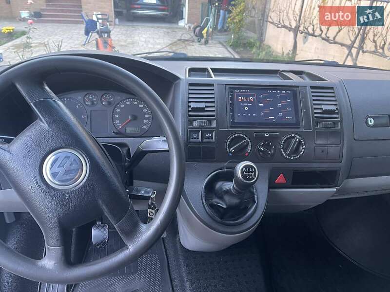 Минивэн Volkswagen Transporter 2003 в Измаиле фото 19 Минивэн Volkswagen Transporter 2003 в Измаиле