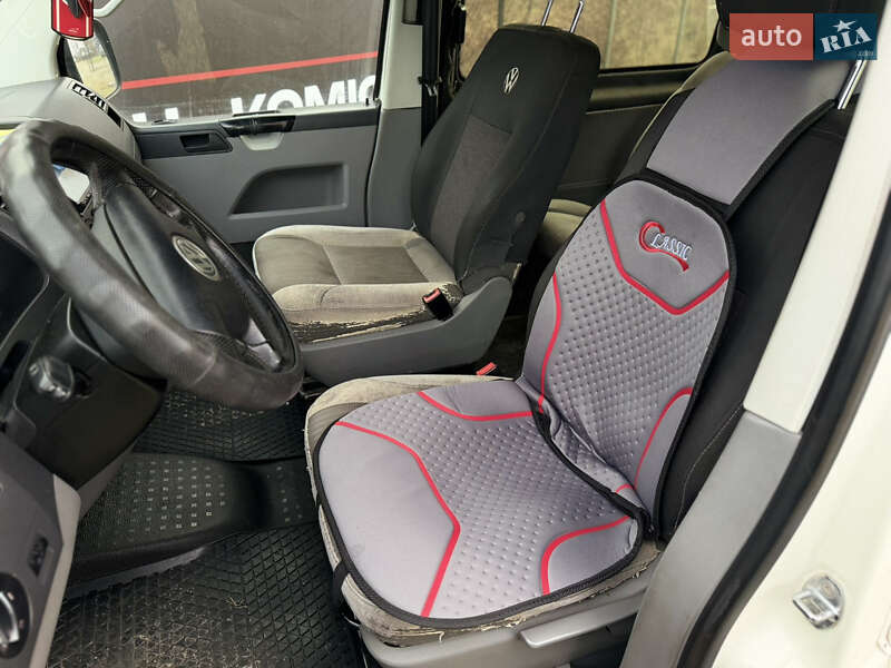 Мінівен Volkswagen Transporter 2005 в Івано-Франківську