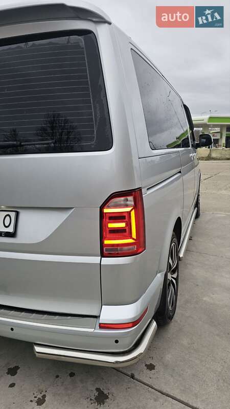 Мінівен Volkswagen Transporter 2017 в Жидачові