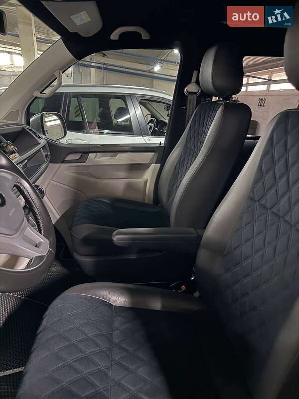 Мінівен Volkswagen Transporter 2017 в Жидачові