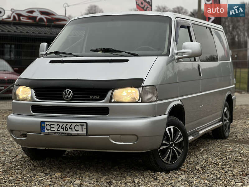 Вантажопасажирський фургон Volkswagen Transporter 2003 в Сторожинці
