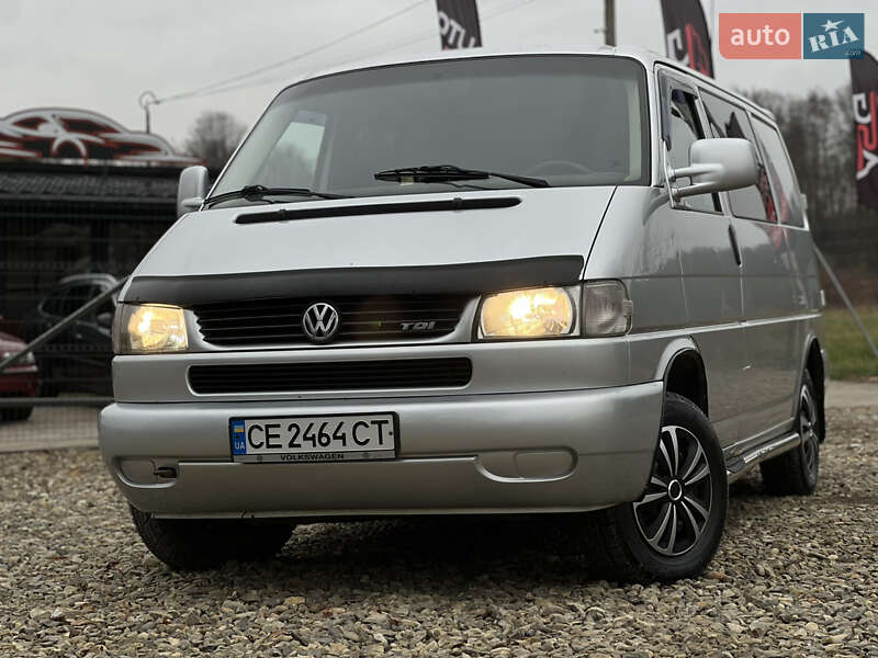 Вантажопасажирський фургон Volkswagen Transporter 2003 в Сторожинці