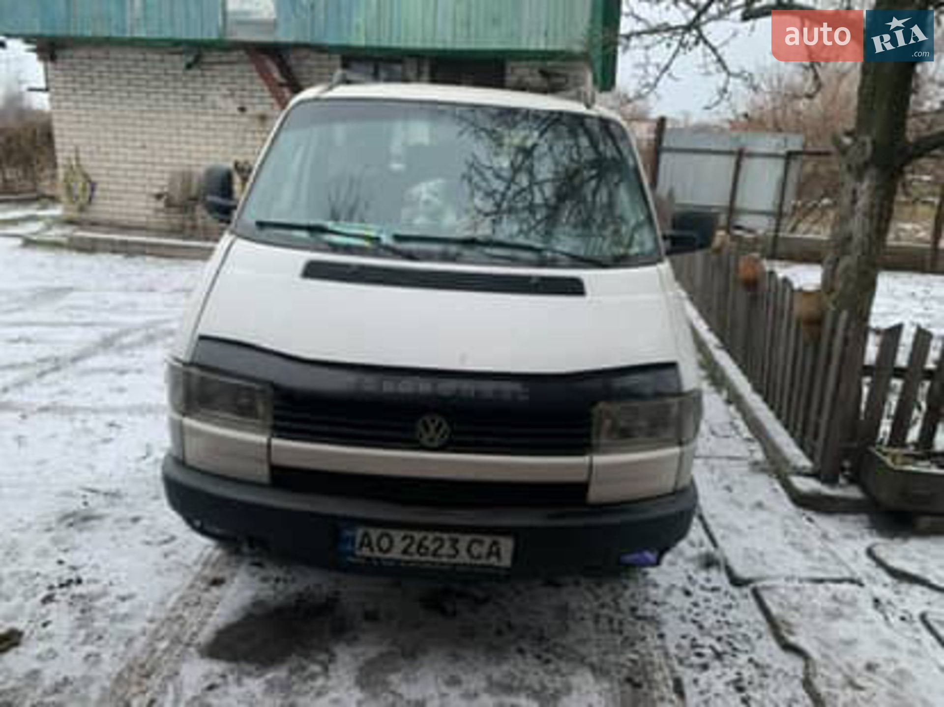 Volkswagen Transporter 1996 VIN WV1ZZZ70ZTX051410 фото оголошення 2 з 12