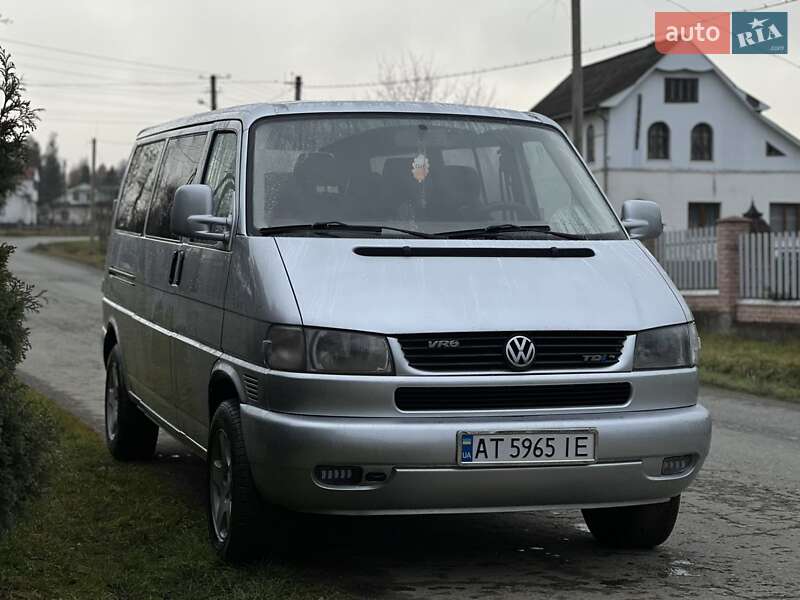 Мінівен Volkswagen Transporter 2003 в Надвірній