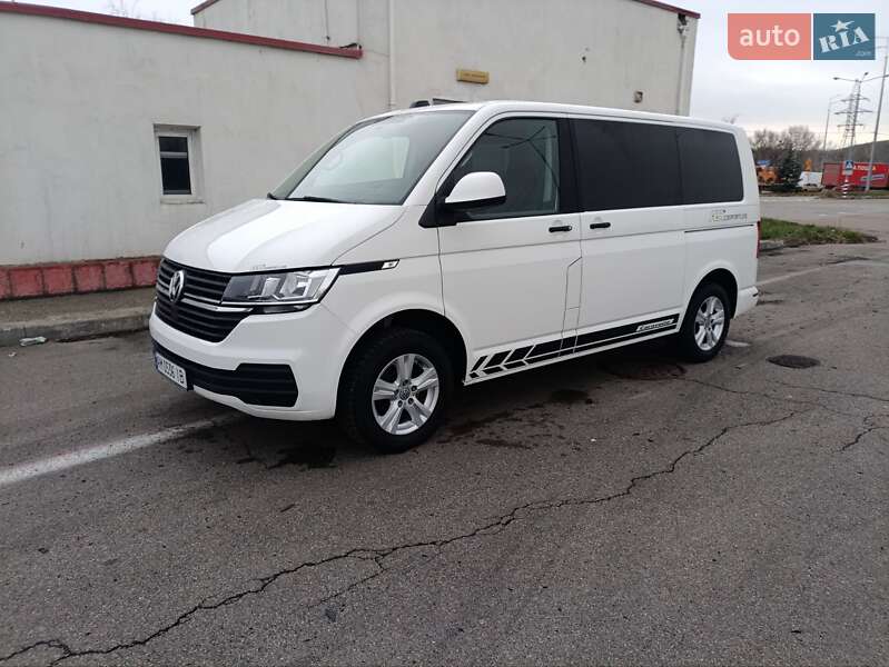 Мінівен Volkswagen Transporter 2020 в Києві