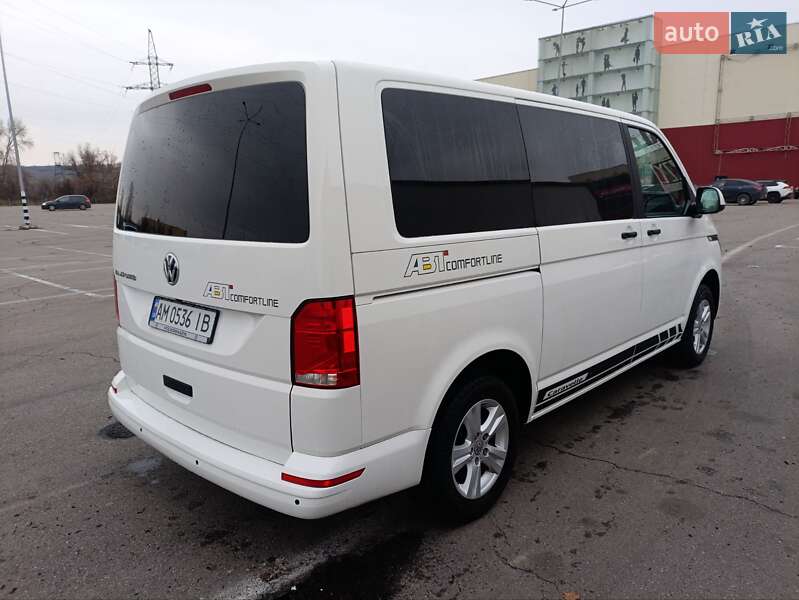 Мінівен Volkswagen Transporter 2020 в Києві