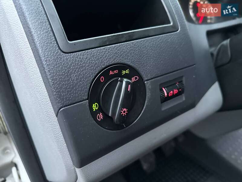 Мінівен Volkswagen Transporter 2010 в Житомирі фото 31 Мінівен Volkswagen Transporter 2010 в Житомирі