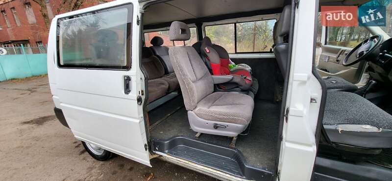 Мінівен Volkswagen Transporter 1996 в Мукачевому
