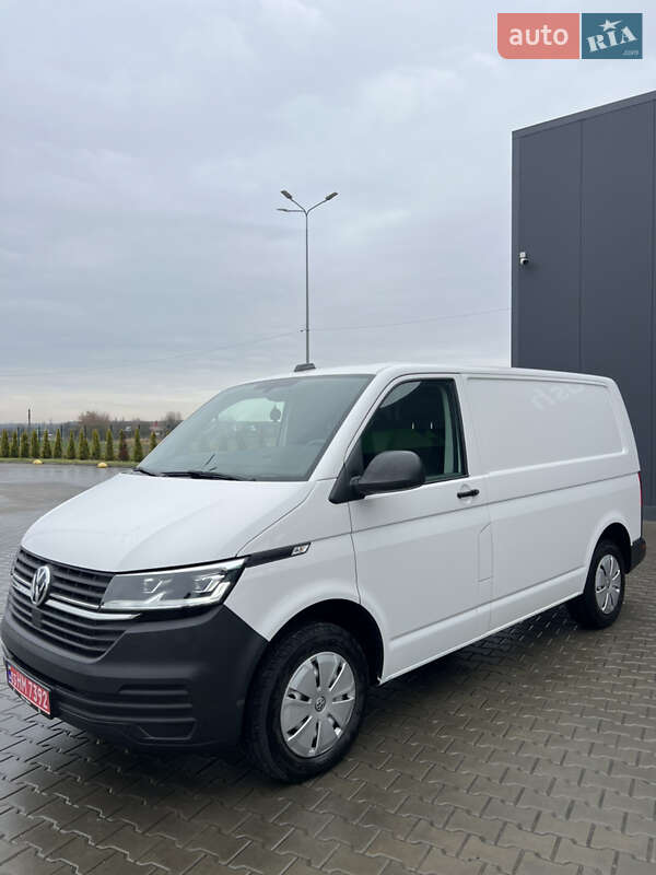 Грузовой фургон Volkswagen Transporter 2021 в Луцке