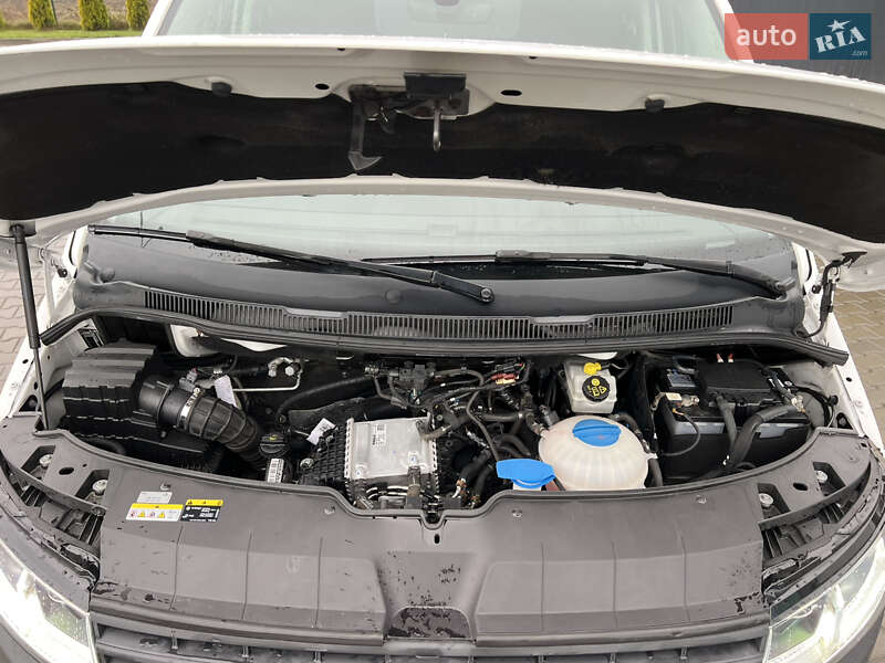 Грузовой фургон Volkswagen Transporter 2021 в Луцке