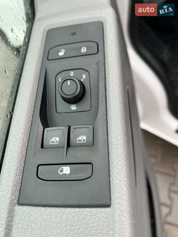 Грузовой фургон Volkswagen Transporter 2021 в Луцке