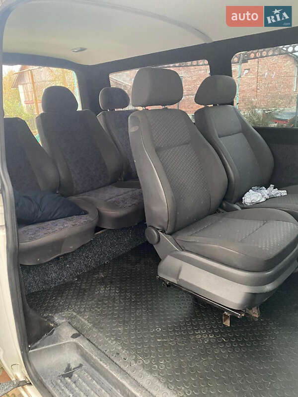 Минивэн Volkswagen Transporter 2005 в Львове