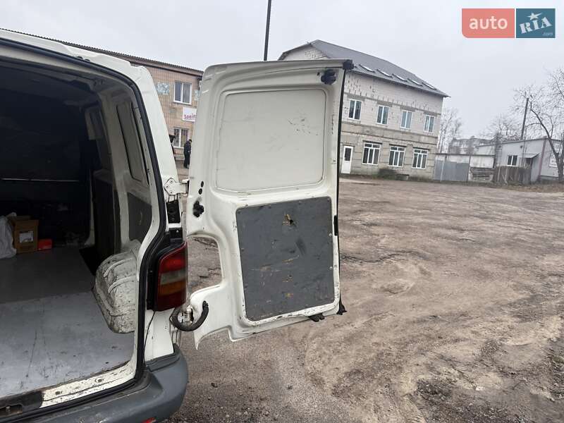 Грузовой фургон Volkswagen Transporter 2006 в Чернигове фото 14 Грузовой фургон Volkswagen Transporter 2006 в Чернигове