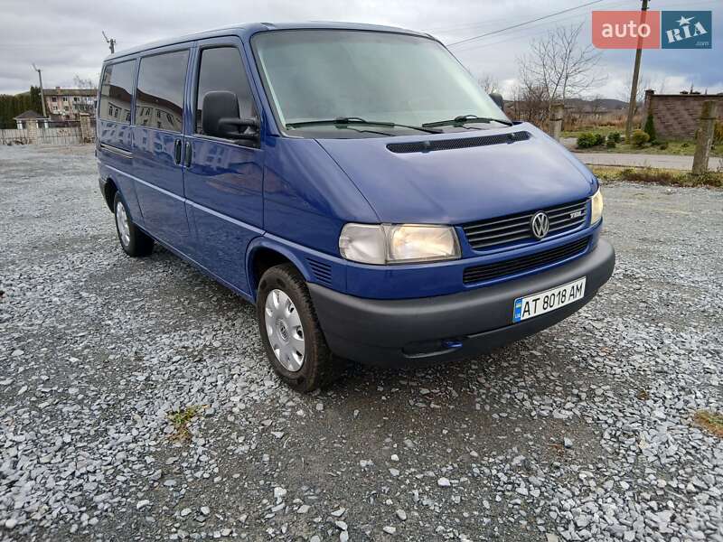 Мінівен Volkswagen Transporter 2003 в Рівному