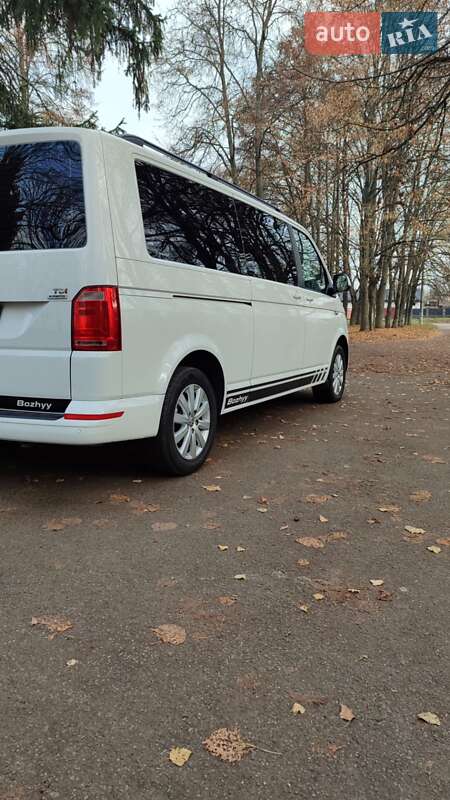 Мінівен Volkswagen Transporter 2015 в Ніжині