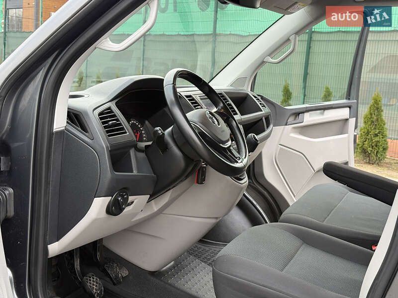 Вантажний фургон Volkswagen Transporter 2018 в Броварах