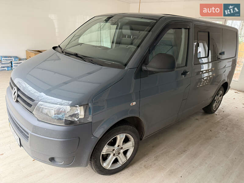 Минивэн Volkswagen Transporter 2013 в Харькове