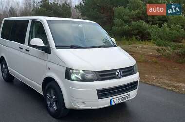 Мінівен Volkswagen Transporter 2011 в Бучі