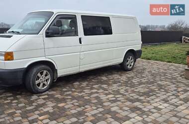 Мінівен Volkswagen Transporter 2003 в Чагорі