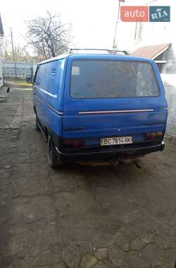 Грузовой фургон Volkswagen Transporter 1987 в Львове