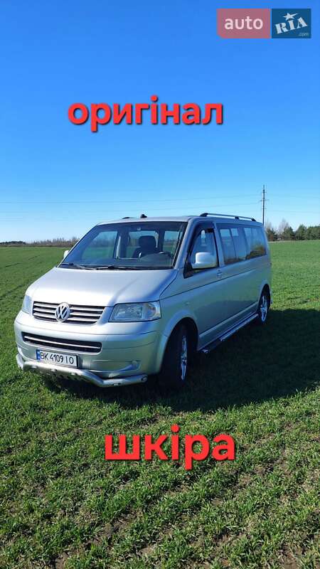 Мінівен Volkswagen Transporter 2006 в Дубровиці