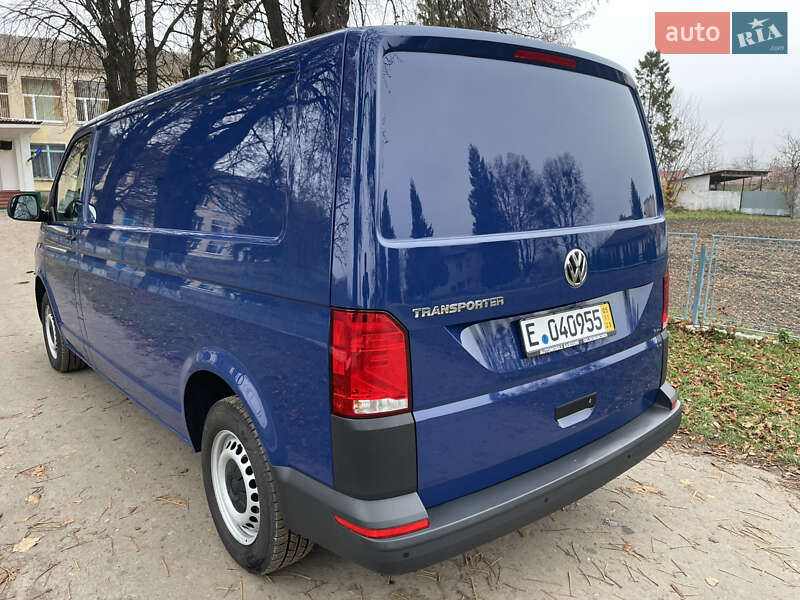 Грузовой фургон Volkswagen Transporter 2021 в Дубно
