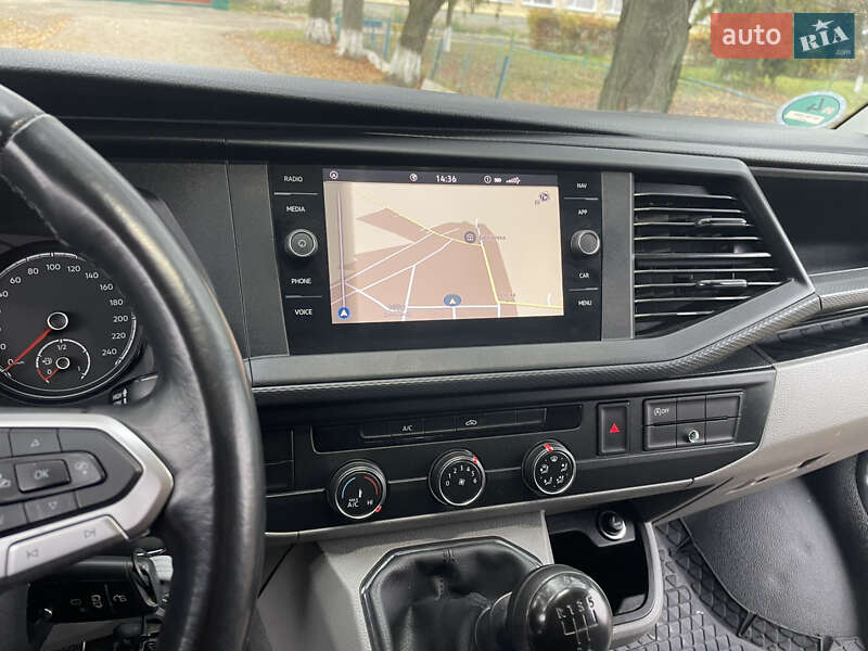 Грузовой фургон Volkswagen Transporter 2021 в Дубно