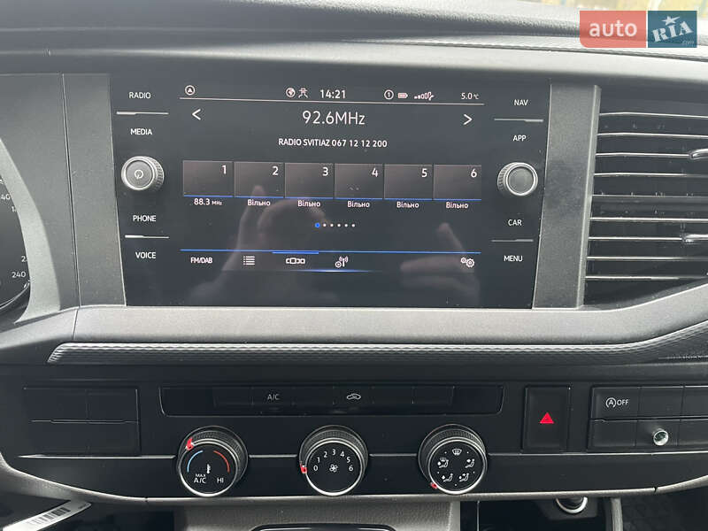 Грузовой фургон Volkswagen Transporter 2021 в Дубно