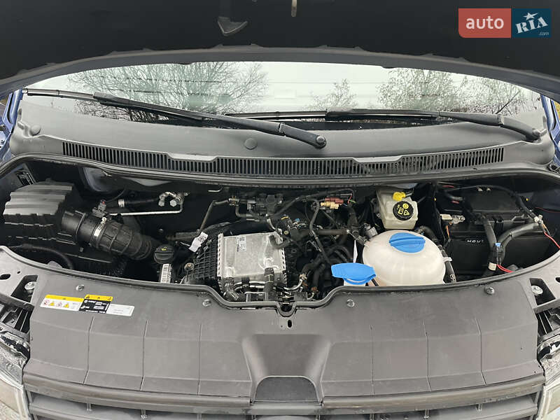 Грузовой фургон Volkswagen Transporter 2021 в Дубно