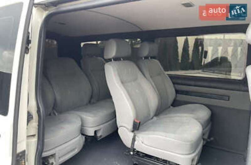 Мінівен Volkswagen Transporter 2005 в Кам'янець-Подільському