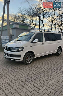 Минивэн Volkswagen Transporter 2016 в Черновцах