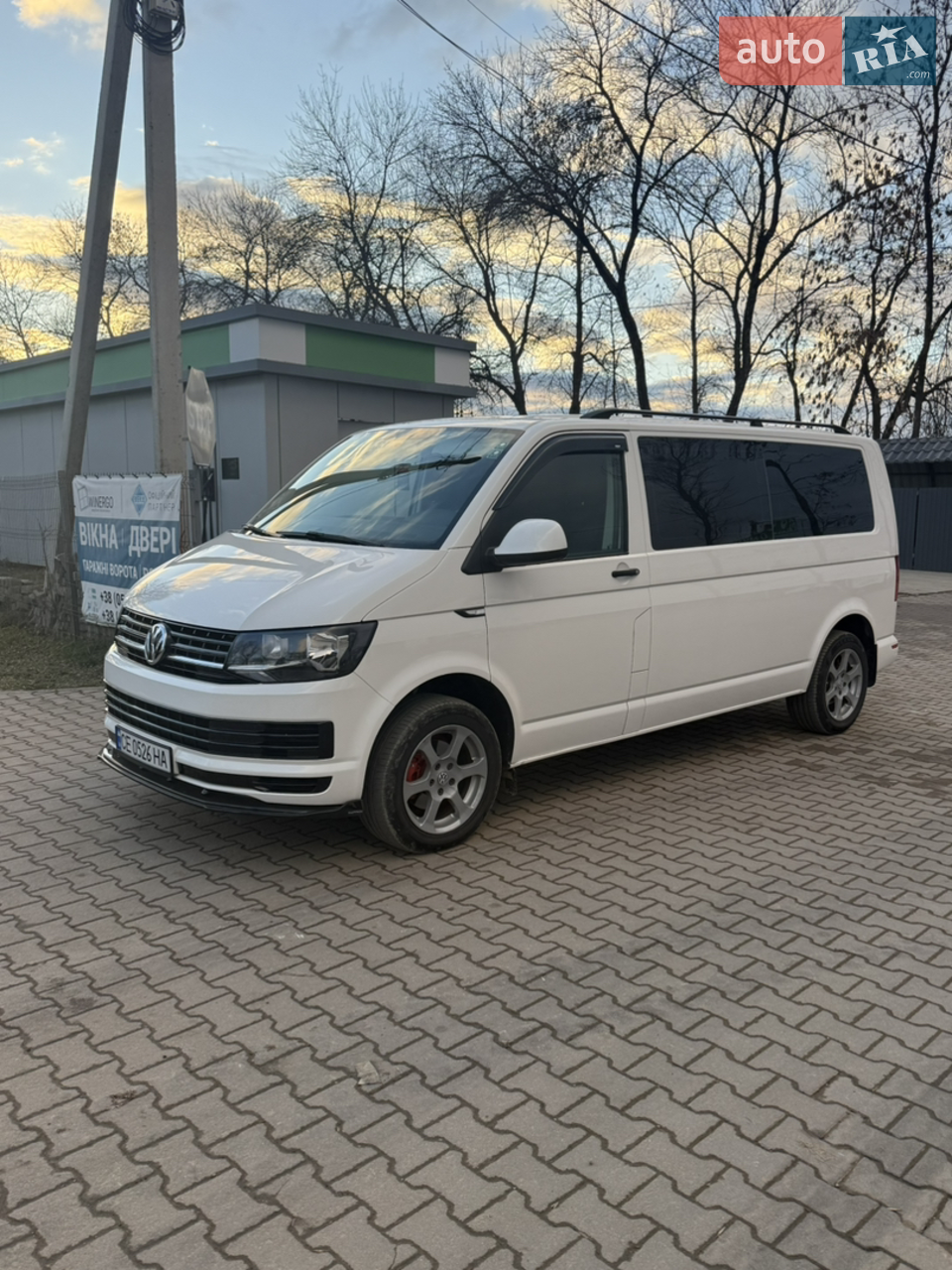 2017 Volkswagen Transporter - мініатюра 37