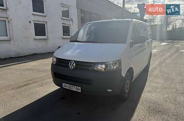 Вантажний фургон Volkswagen Transporter 2013 в Дніпрі