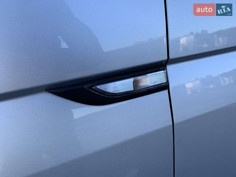 Вантажний фургон Volkswagen Transporter 2019 в Києві фото 25 Вантажний фургон Volkswagen Transporter 2019 в Києві