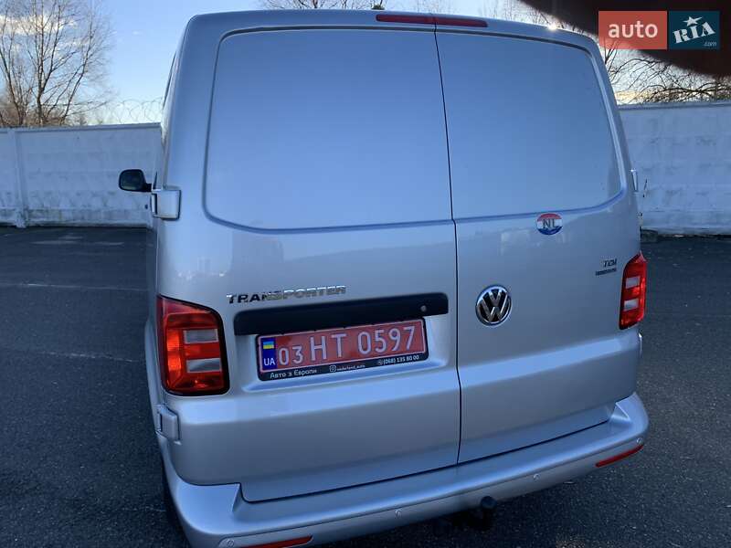 Вантажний фургон Volkswagen Transporter 2019 в Києві фото 24 Вантажний фургон Volkswagen Transporter 2019 в Києві