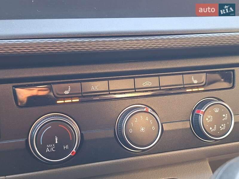 Грузовой фургон Volkswagen Transporter 2021 в Бердичеве фото 16 Грузовой фургон Volkswagen Transporter 2021 в Бердичеве