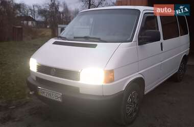 Минивэн Volkswagen Transporter 2003 в Пулинах