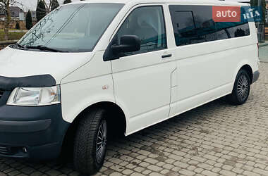Минивэн Volkswagen Transporter 2009 в Березному