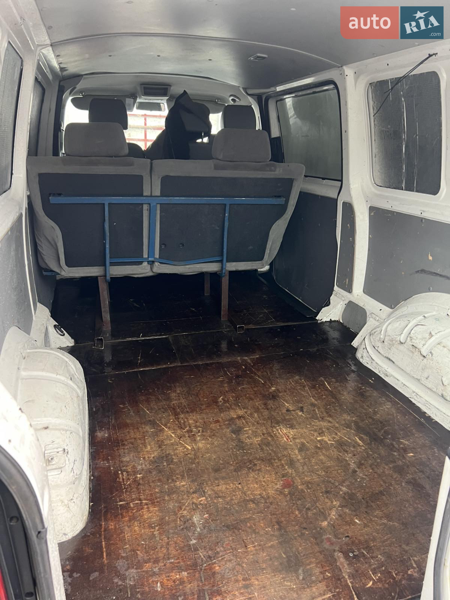 2010 Volkswagen Transporter - мініатюра 5