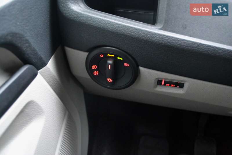 Минивэн Volkswagen Transporter 2018 в Харькове фото 57 Минивэн Volkswagen Transporter 2018 в Харькове