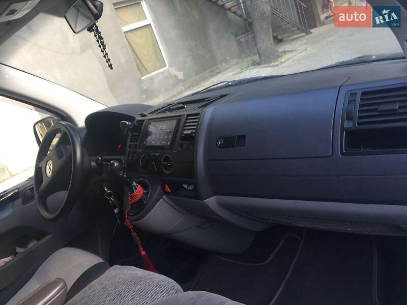 Минивэн Volkswagen Transporter 2005 в Одессе