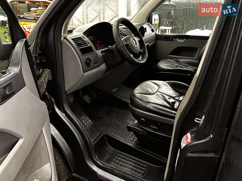 Минивэн Volkswagen Transporter 2007 в Михайловке-Рубежовке