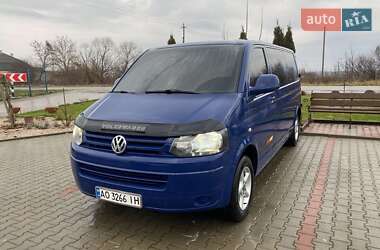 Минивэн Volkswagen Transporter 2010 в Ужгороде