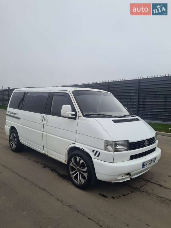 Минивэн Volkswagen Transporter 2000 в Черкассах