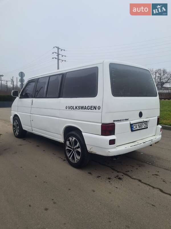 Минивэн Volkswagen Transporter 2000 в Черкассах