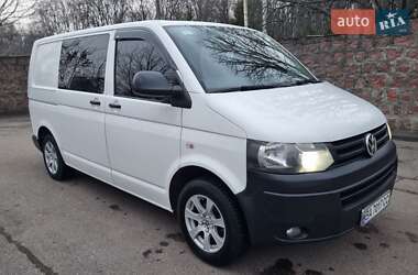 Вантажний фургон Volkswagen Transporter 2014 в Кропивницькому